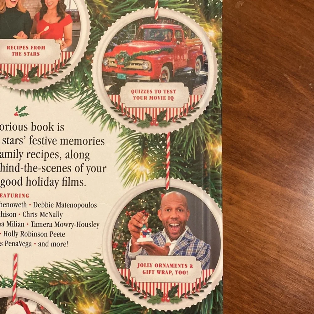 Hallmark Channel Countdown to Christmas Holiday Cookbook Decor Gifts Stories - Picture 12 of 12